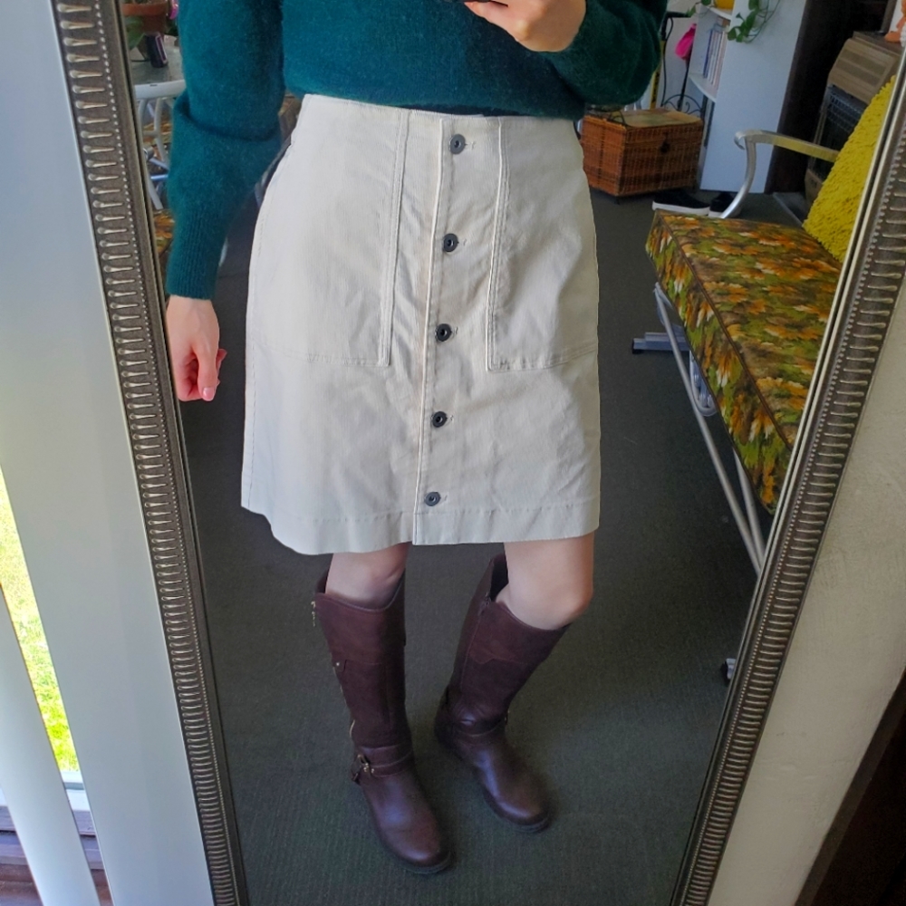 Uniqlo Light Cream Corduroy Mini Skirt